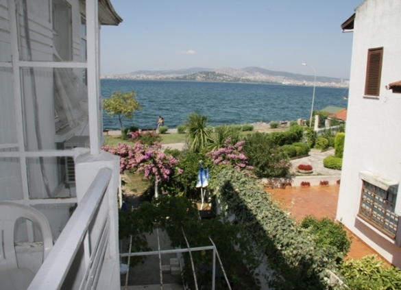 Palmiye Pansiyon Büyükada